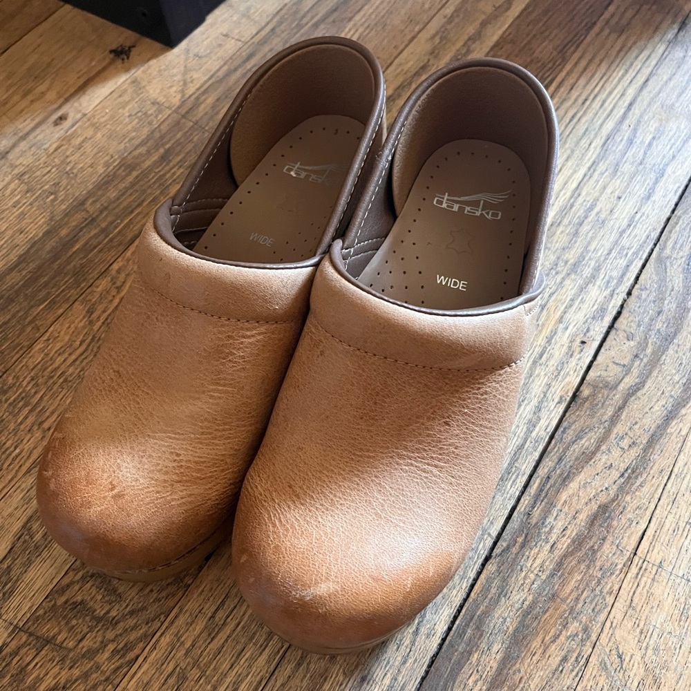 Tan Leather Danskos